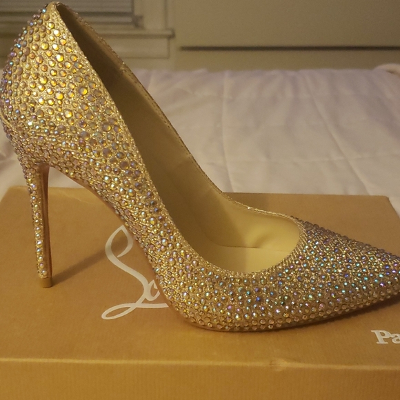 Shoes - Picture 3 of 3